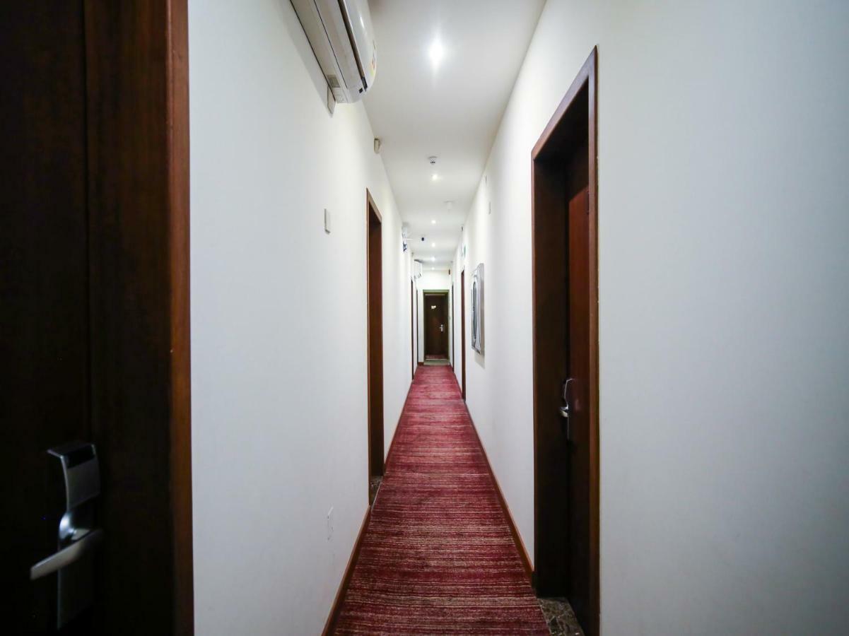 Night Inn Hotel Khobar Buitenkant foto